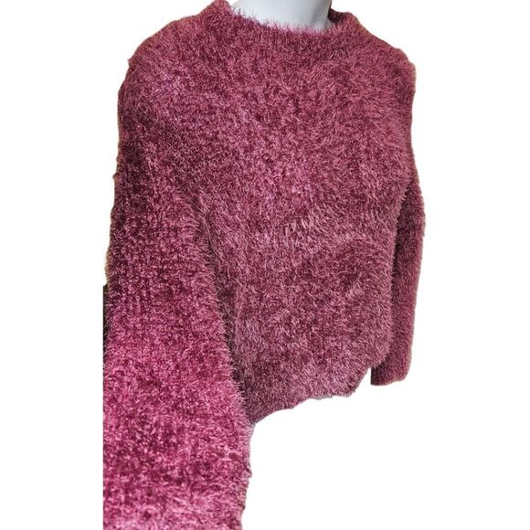 MISS B Women's Magenta Fuzzy Shimmer Long Sleeve Cropped Sweater SIZE S/M - Picture 6 of 11